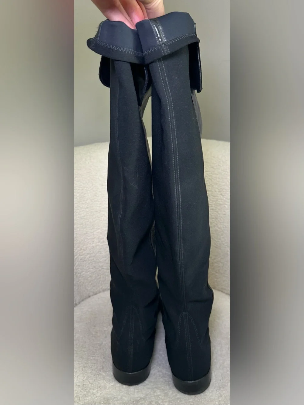 Stuart Weitzman 5050 Black Leather Stretch Knee High Boots Preppy Equestrian 8.5